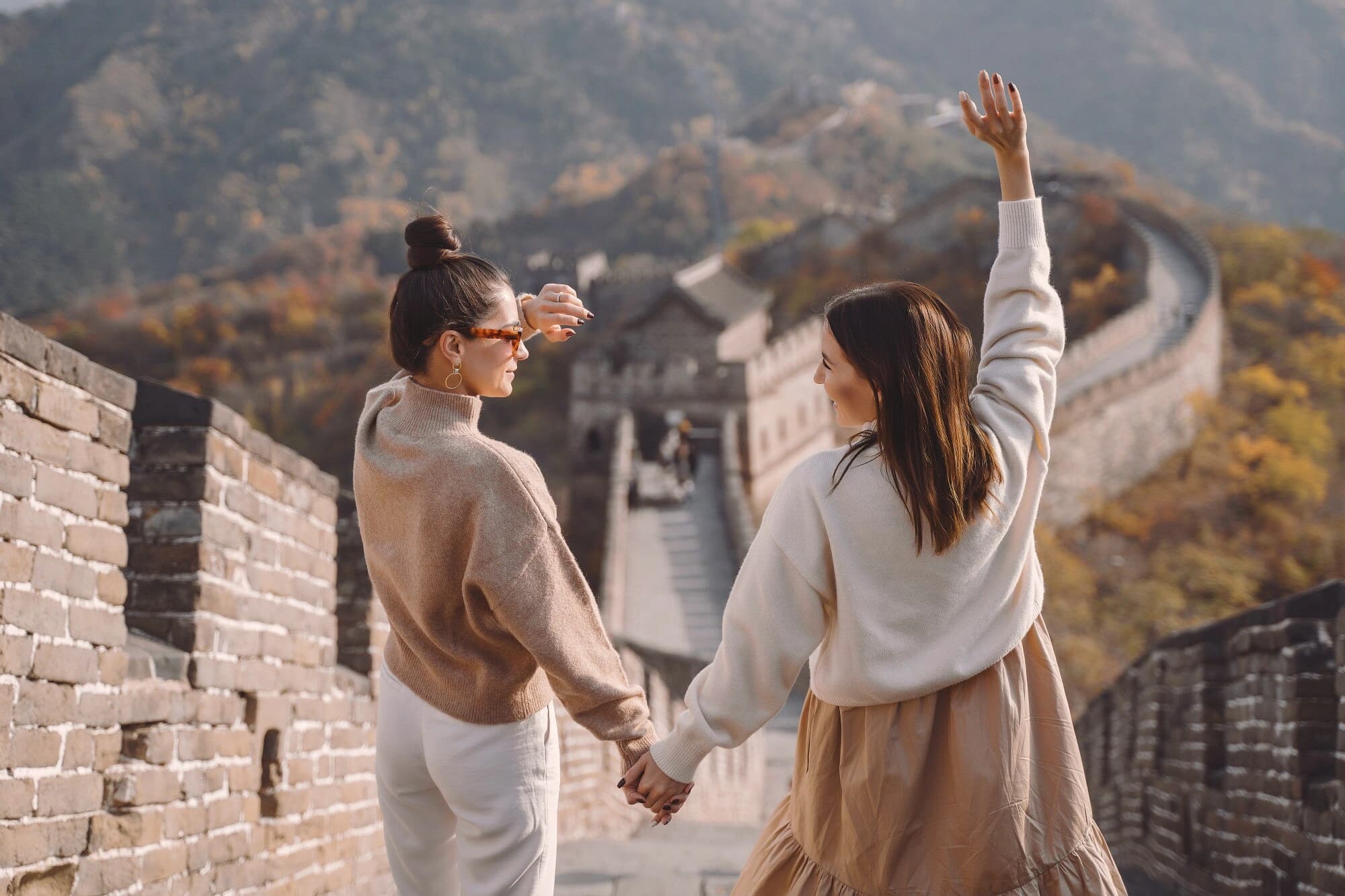 Scenic China travel experiences including mountains, city skylines, and historic landmarks