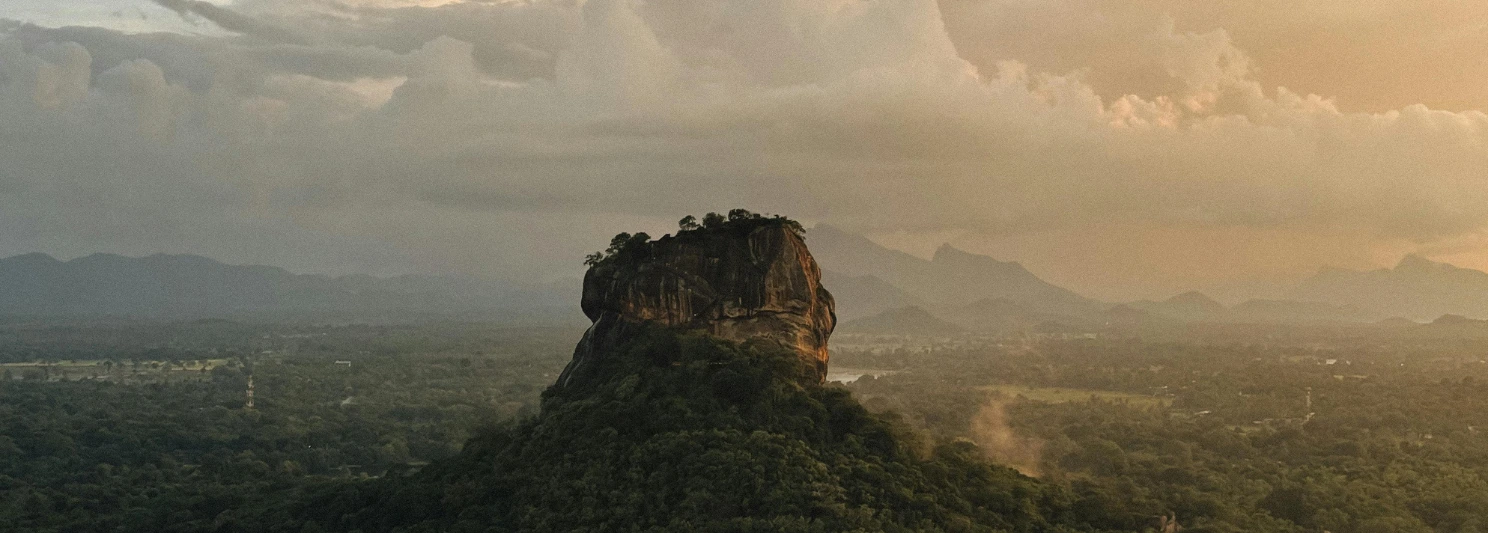 sri lanka tour featuring sigiriya, kandy, nuwara eliya, and colombo experiences