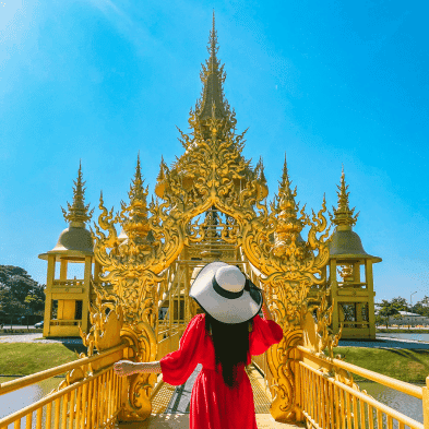 Private after-hours temple tour at the illuminated Wat Arun in Bangkok, Thailand